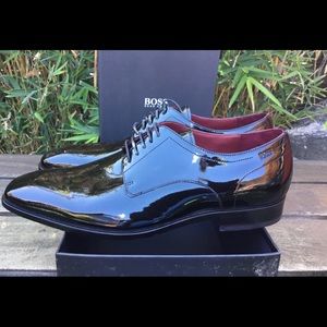 Men’s Shoes